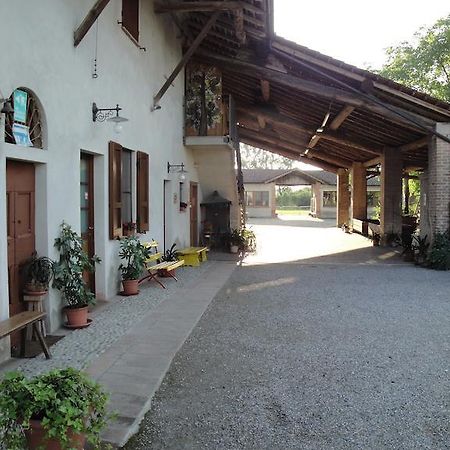 Agriturismo Santa Maria Bressanoro Castelleone Экстерьер фото